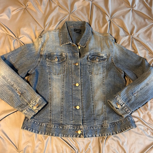Bit & Bridle Jackets & Blazers - Bit & Bridle for Her XXL Blue Denim Jean Jacket Button Front Long Sleeve Fitted